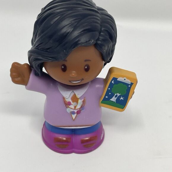 Fisher Price Little People Mia with Bunny & Girl with Book Lot, Pink & Purple - Picture 8 of 14